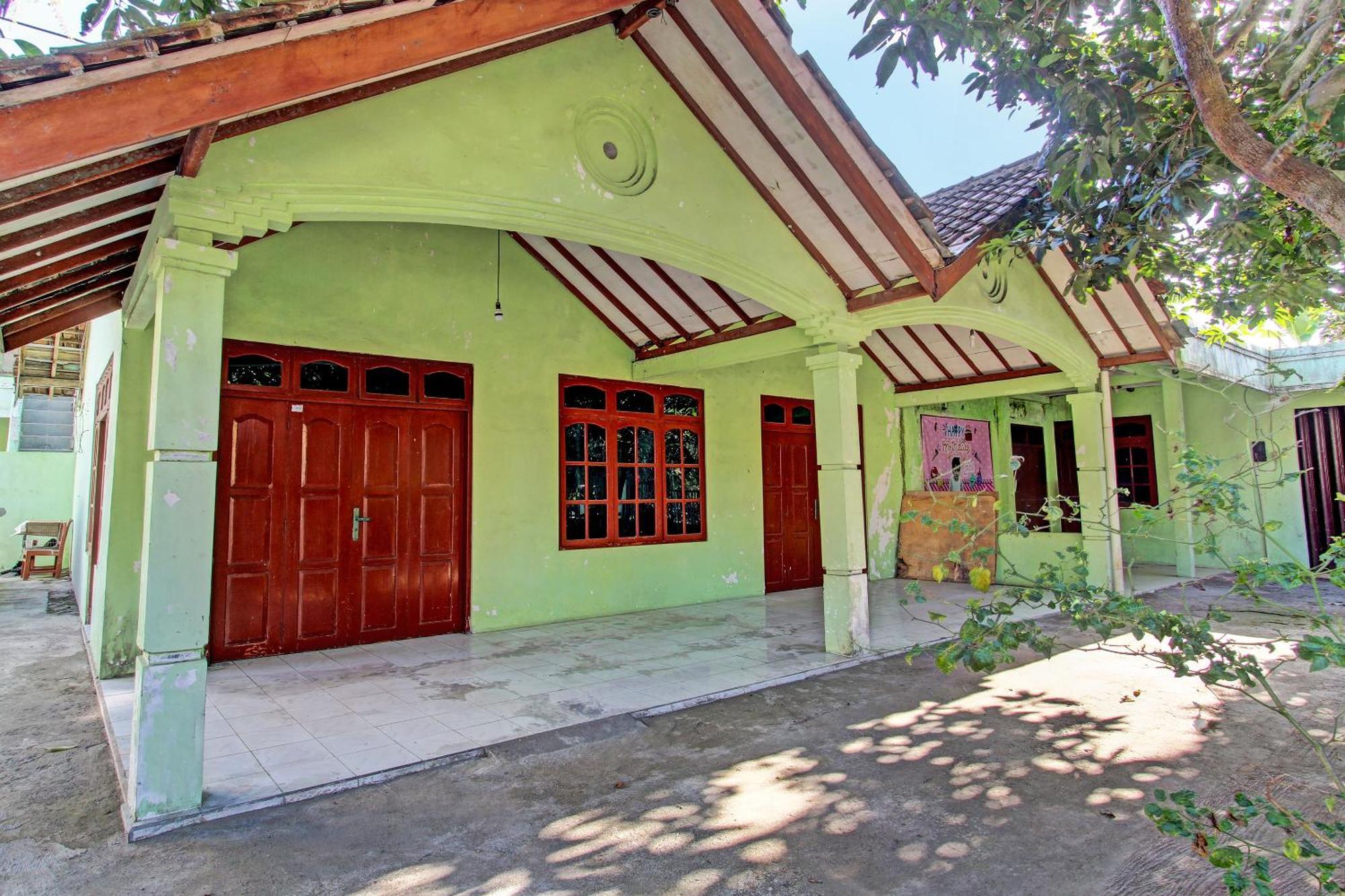Spot On 93029 Pondok Wisata Sabar Menanti 2 Bantul Eksteriør billede