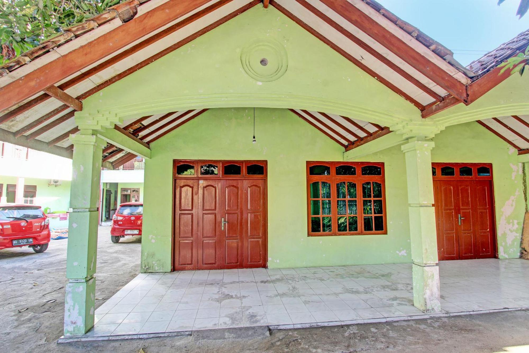 Spot On 93029 Pondok Wisata Sabar Menanti 2 Bantul Eksteriør billede